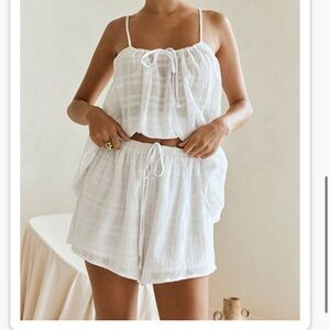 Sabo Skirt White Gauze Cropped Tank Top